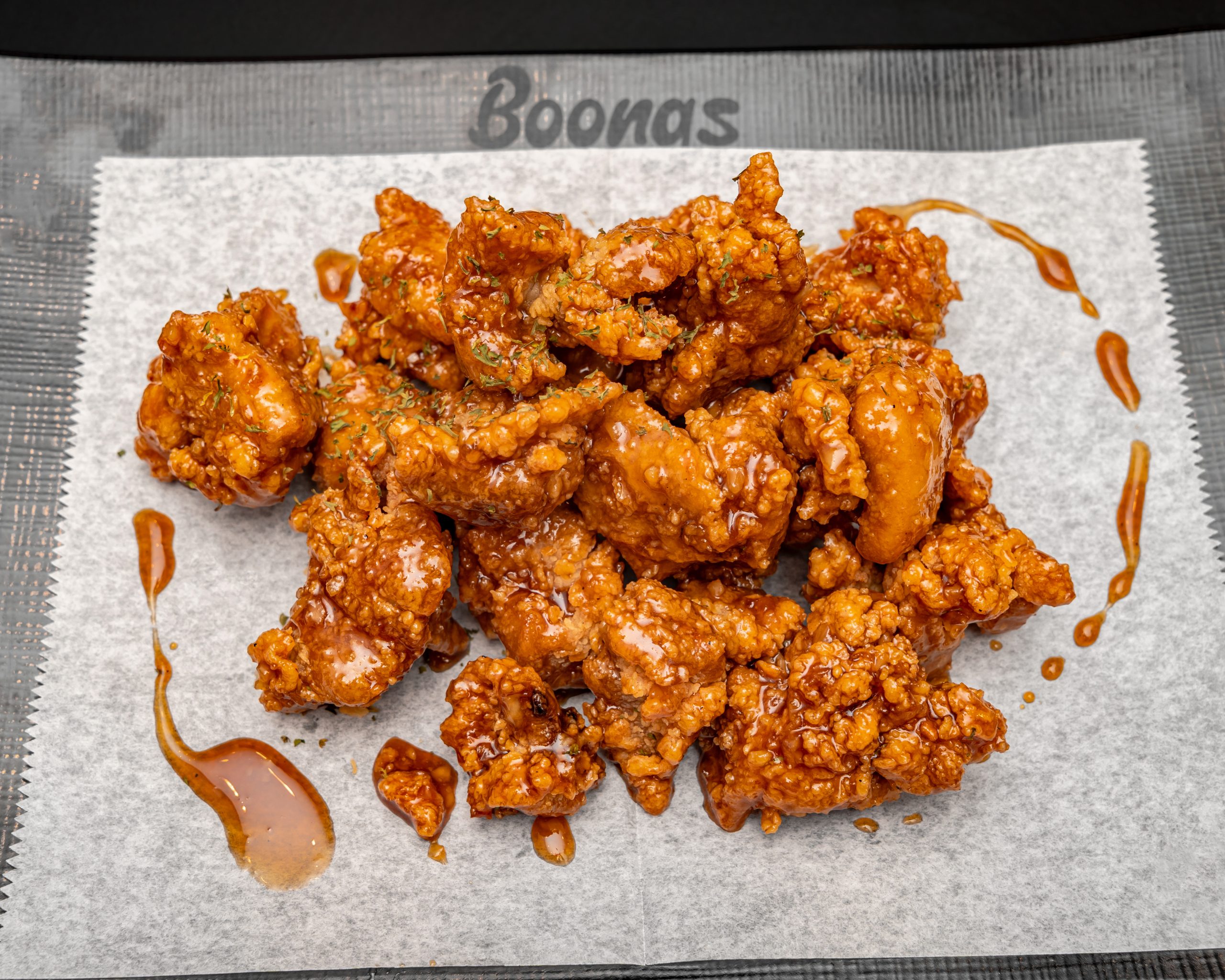 boongsChicken_bonelessGarlicSoy